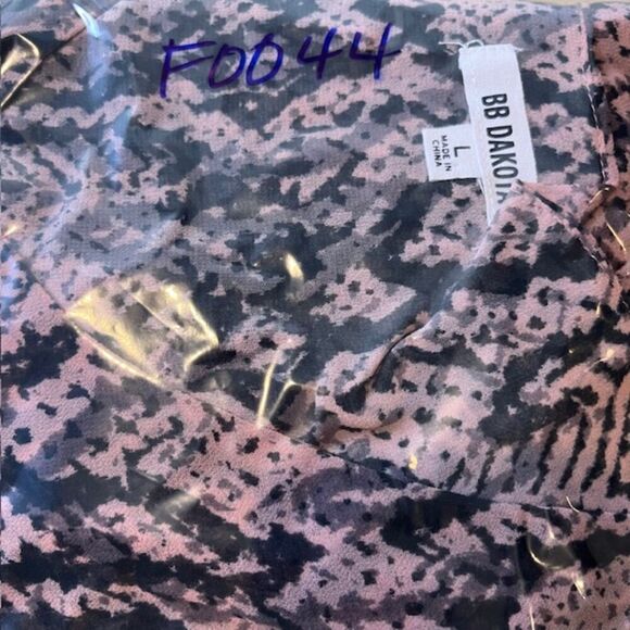 BB Dakota Snakeskin Print Pink Black Layered Cropped Wide Sleeve Size Large - Picture 11 of 11